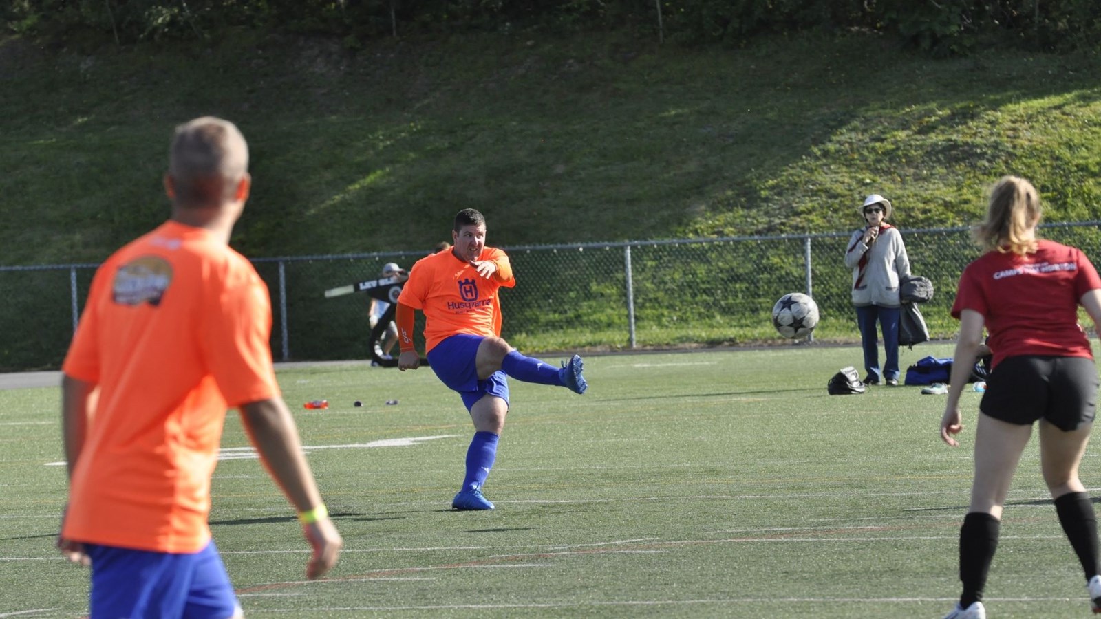 En images : La 5e édition « Les 24 heures de soccer Manac » 
