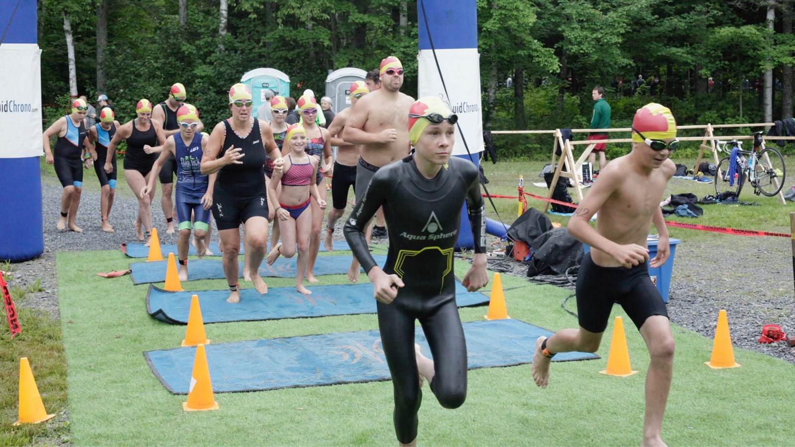 Galerie photos : 6e édition du Triathlon du Lac-Poulin