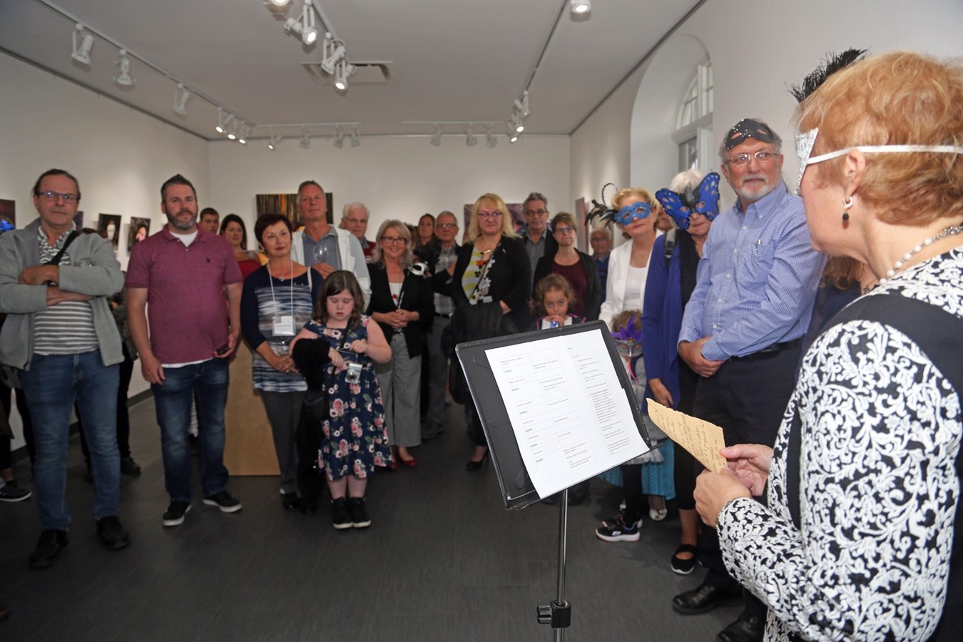 Trois artistes se démasquent à la Galerie d’art de Sainte-Marie