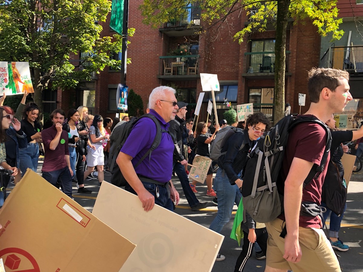 De jeunes Beaucerons s’invitent à la grande marche pour le climat de Montréal