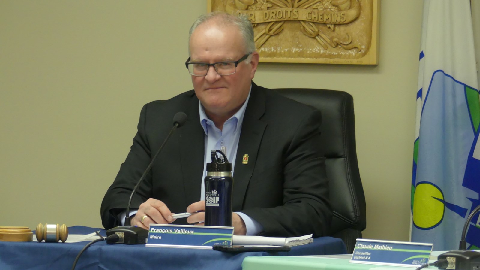 Si le besoin se fait sentir, le maire de Beauceville, François Veilleux, est prêt à remettre l'estacade « sans attendre la permission de personne ».