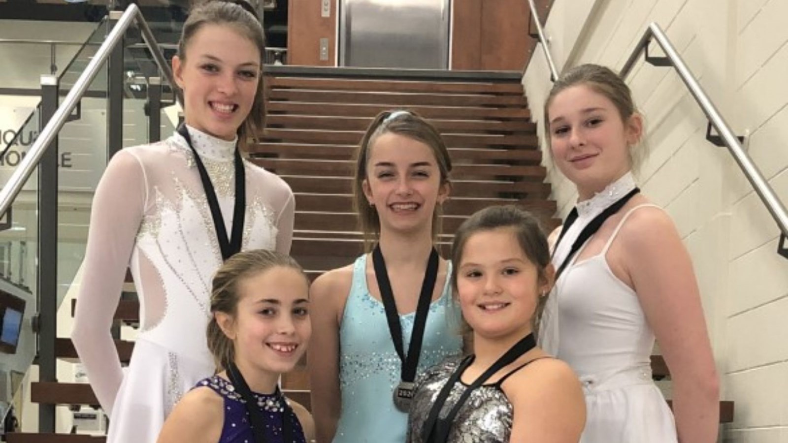 Ann-Frédérique Lemay, Molly Leblond, Sarah-Ann Audet, Élodie Parent et Marissa Fecteau