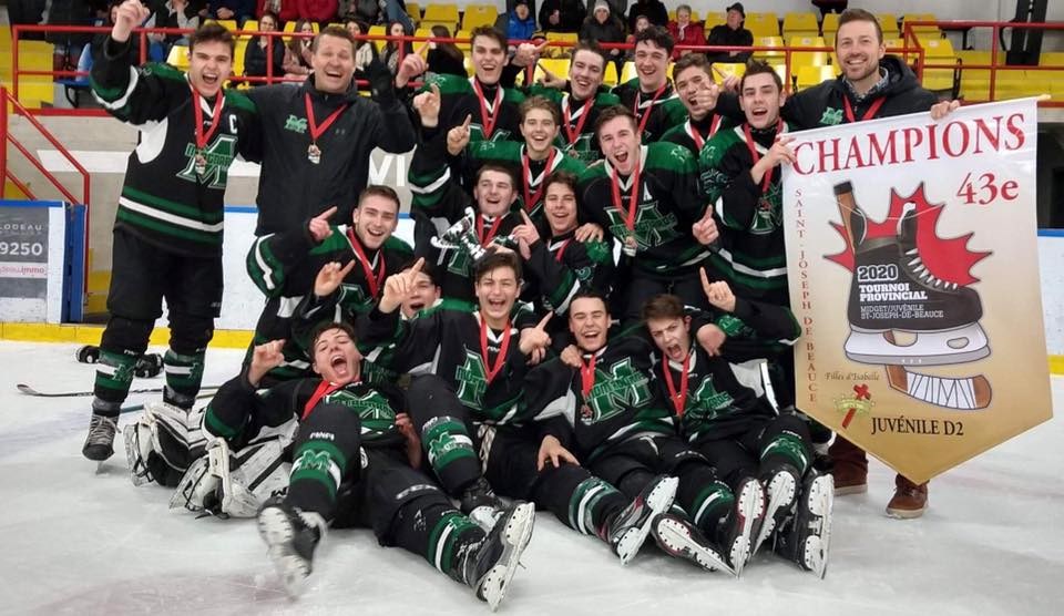 Les Montagnards de Thetford, champions de la classe juvénile D2