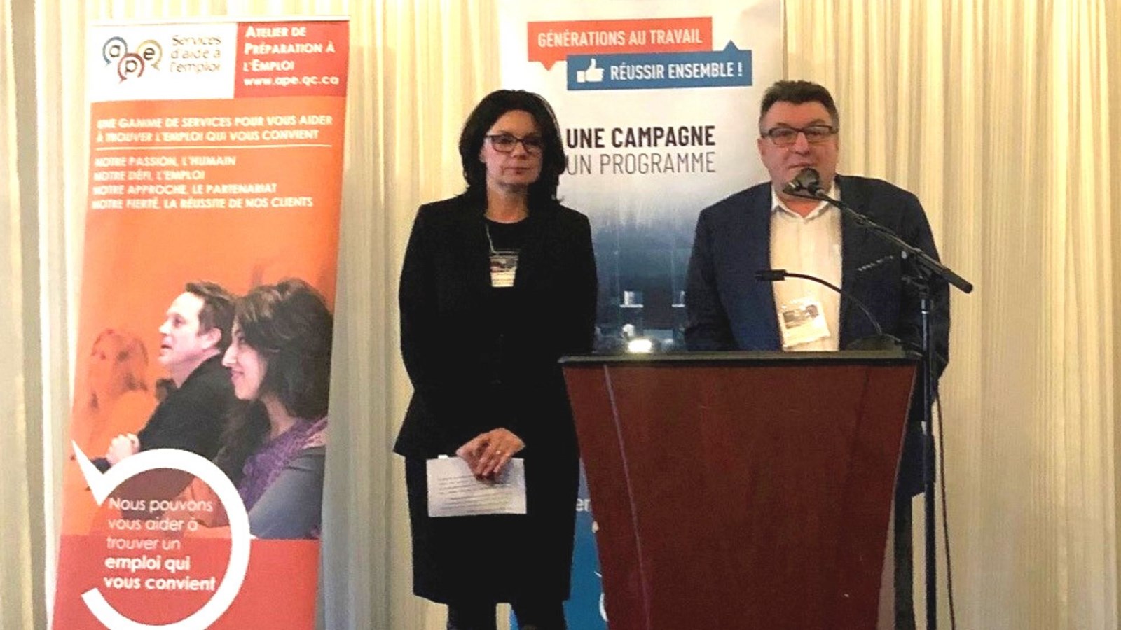 Dana Beaudin, de APE Services d'aide à l'emploi et Éric Sedent de l'AQG.