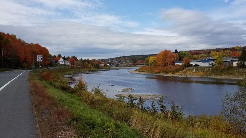 Captez-nous en photos la belle saison des couleurs — GALERIE 10