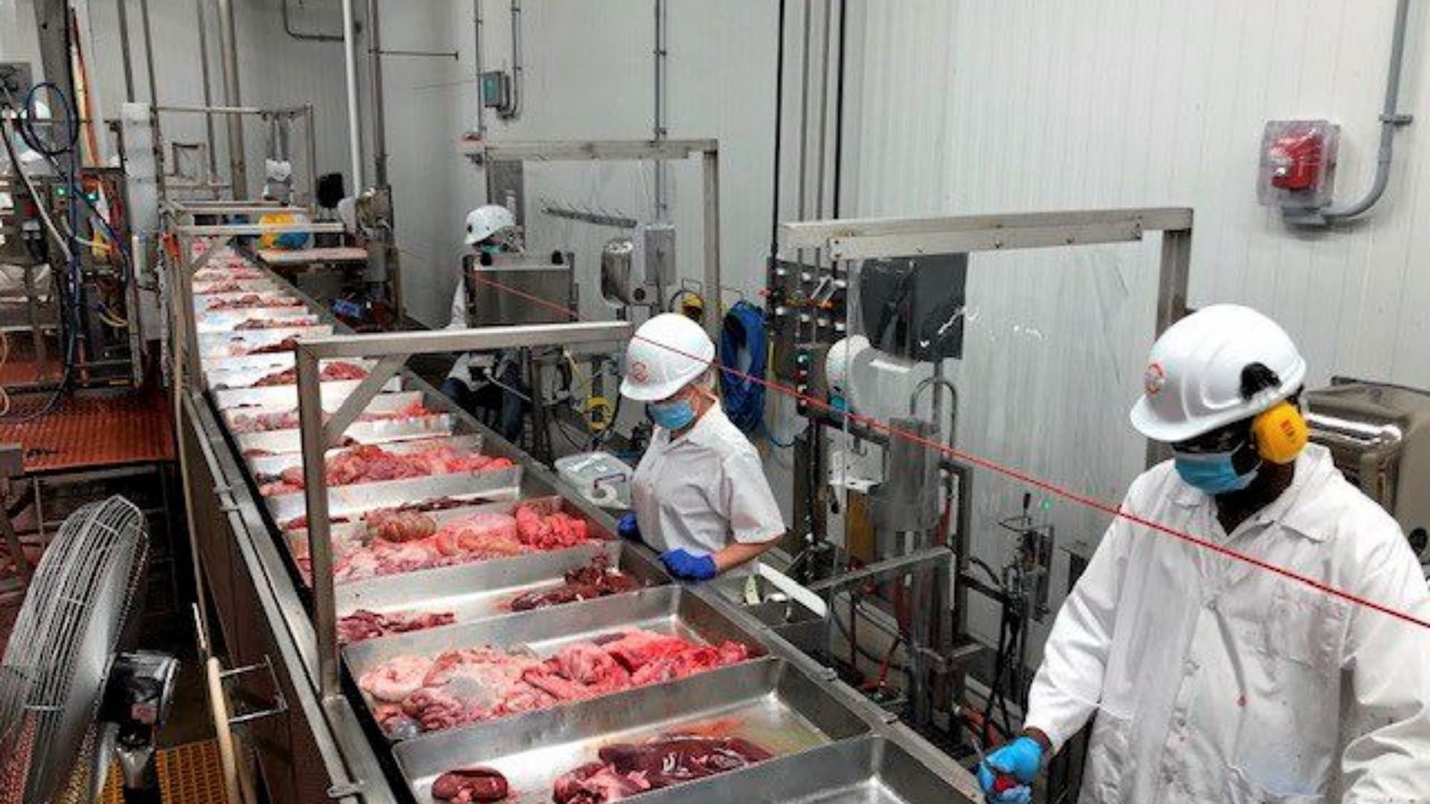 Usine Olymel: 40 cas positifs de COVID-19 confirmés officiellement... pour l'instant