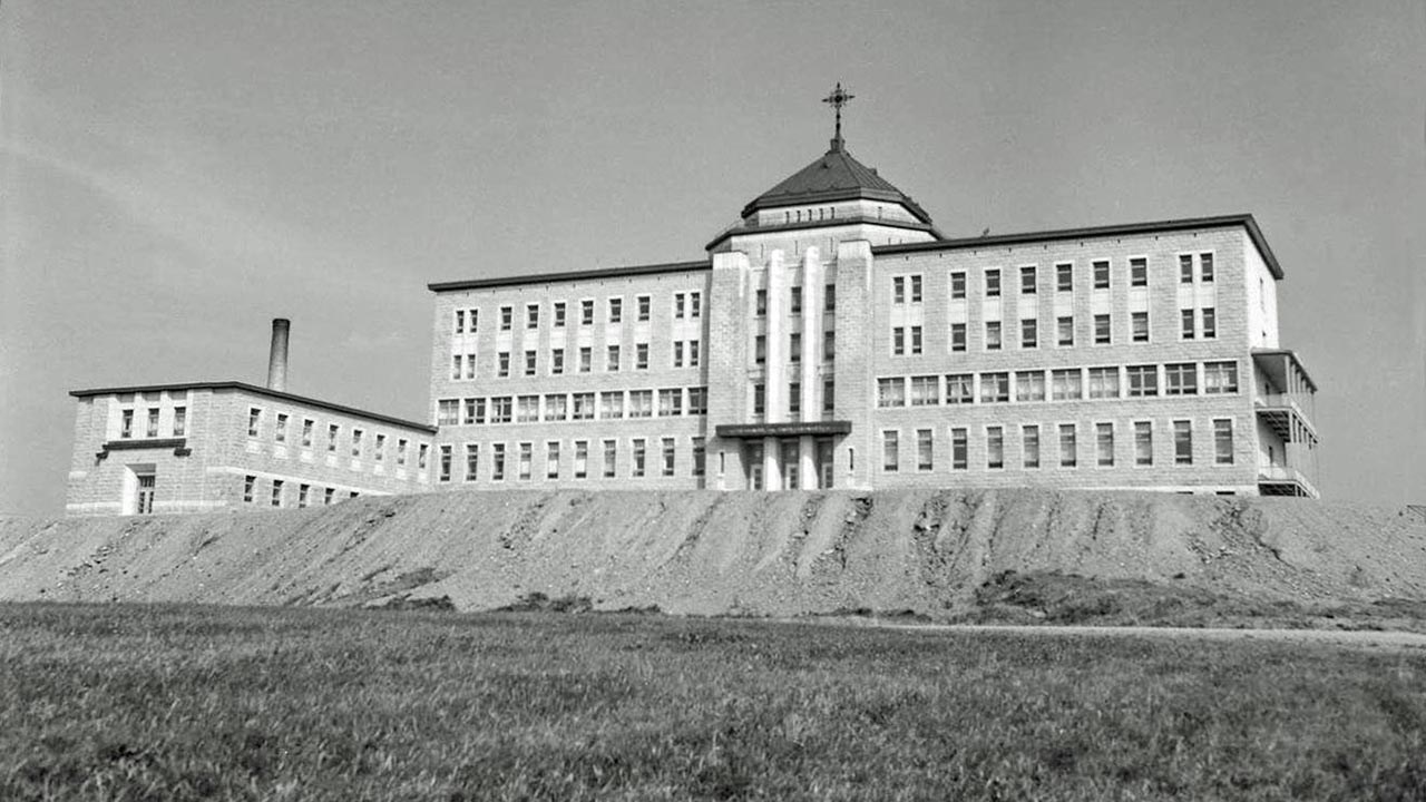 Les agrandissements du Séminaire Saint-Georges