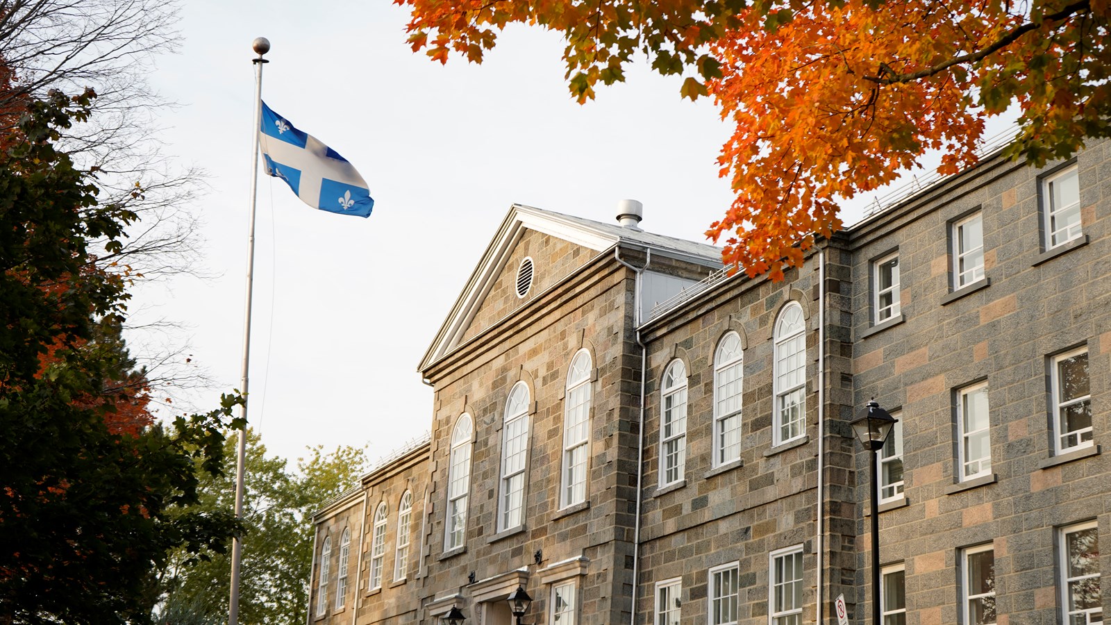Plus de 7 ans de prison pour l'un des 5 accusés Montréalais