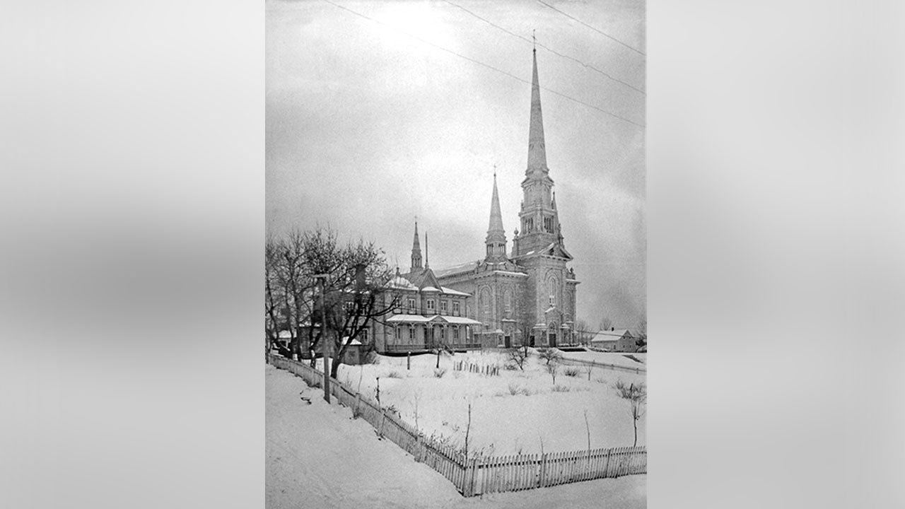 Les anciennes salles paroissiales dans l’ouest