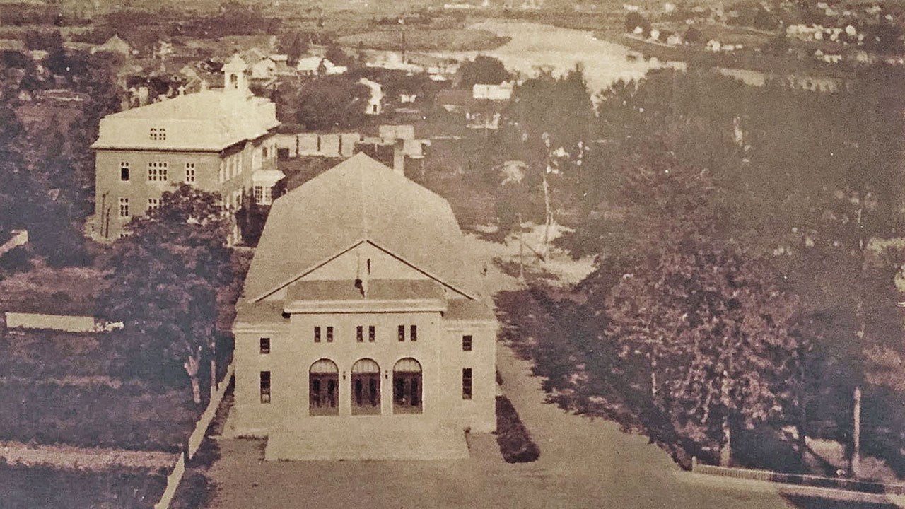 La salle paroissiale de l'ouest