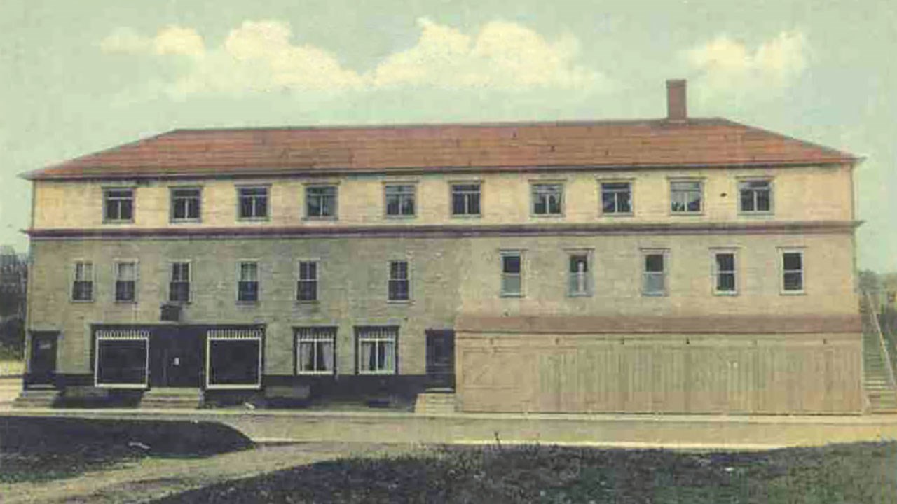 Le Grand Hôtel, le plus ancien de Saint-Georges
