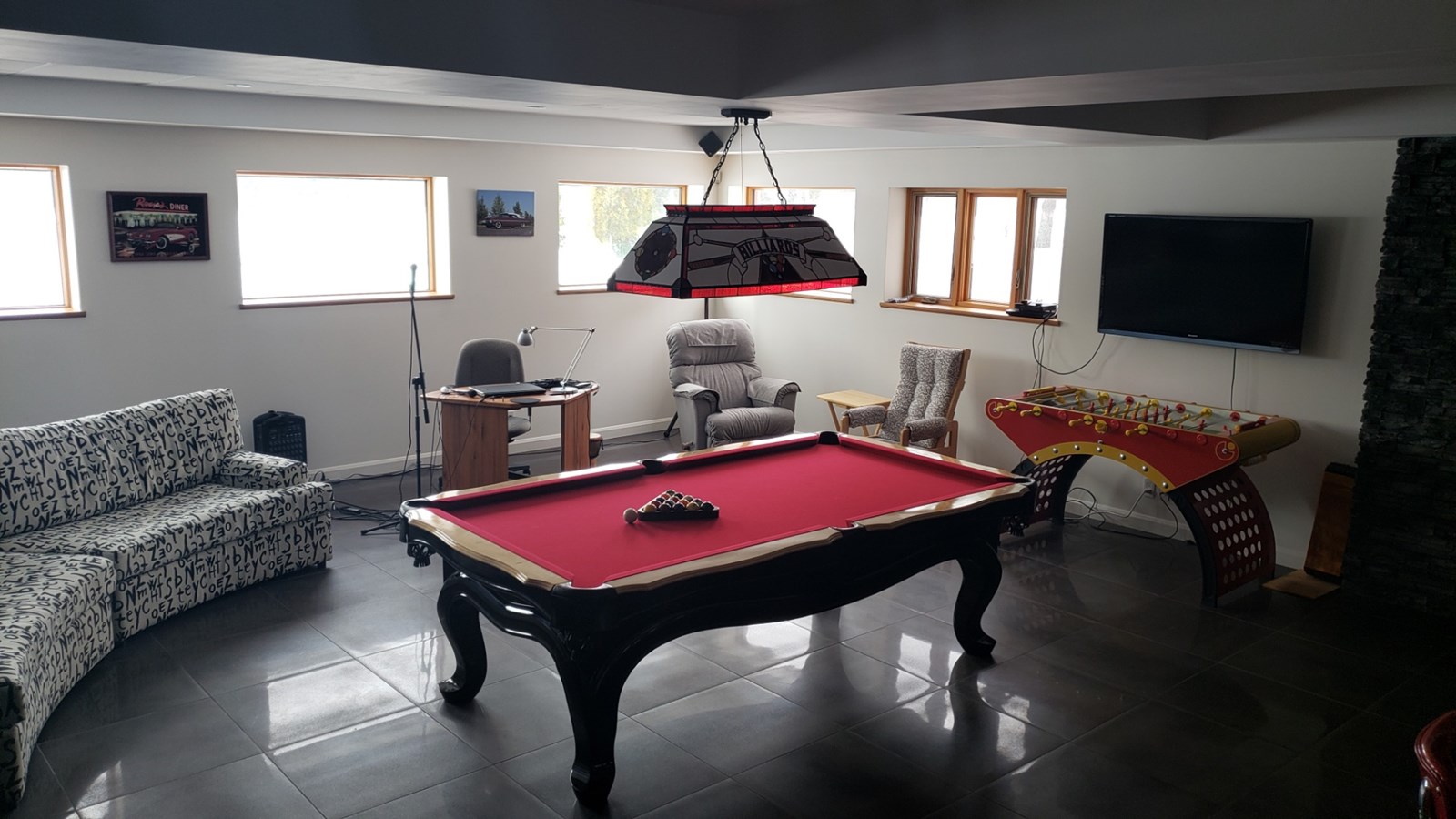 Salle de loisirs dans le chalet principal
