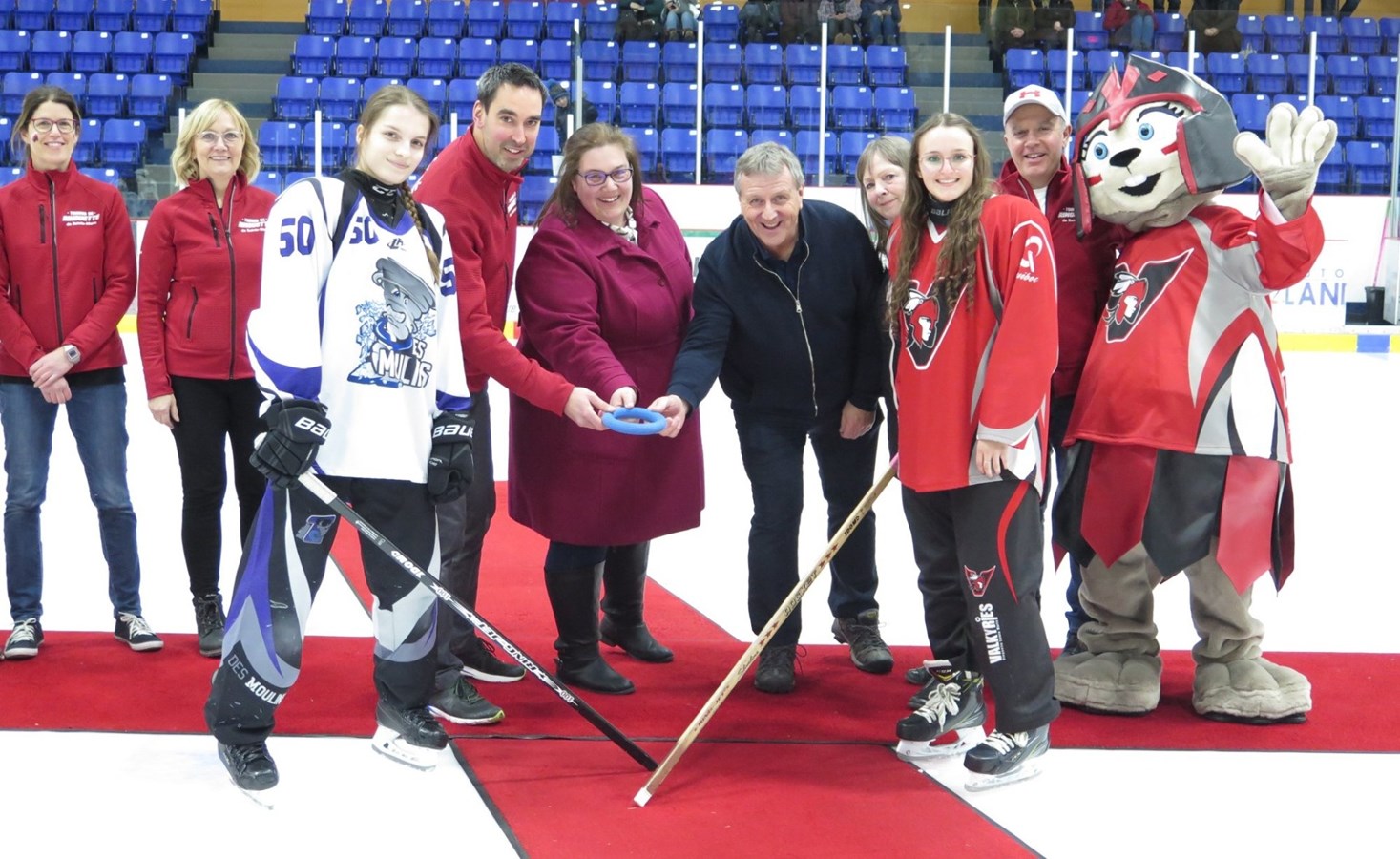 Un record d’affluence pour le Tournoi de ringuette de Sainte-Marie