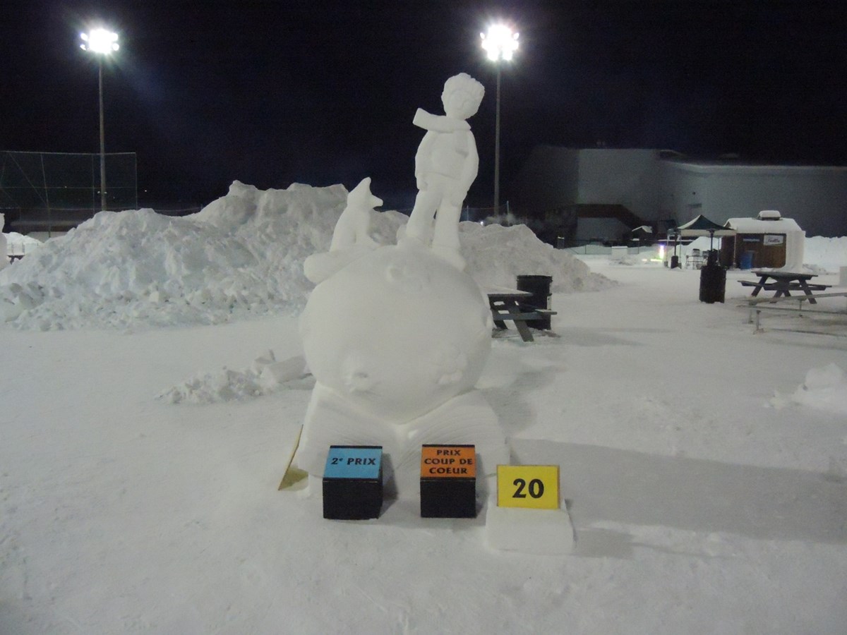 L'équipe d'Éric Blais et de Dominique Berthiaume s'est retrouvée en 2e position avec leur sculpture Le petit prince (bloc no. 20).