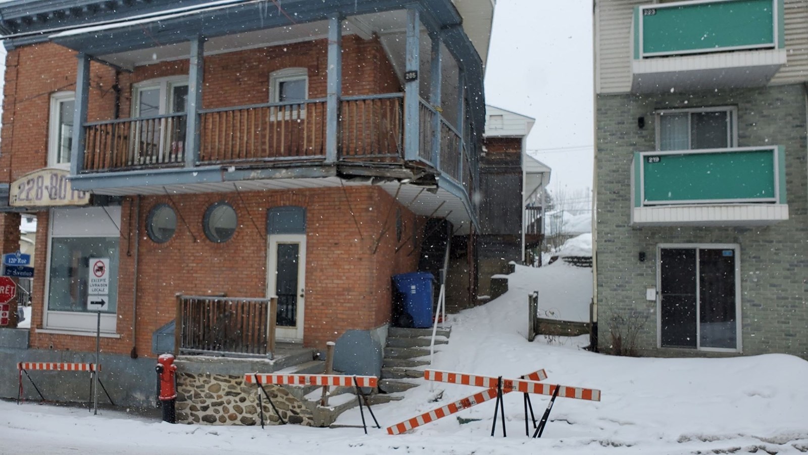 Immeuble à risques sur la 2e avenue à Saint-Georges