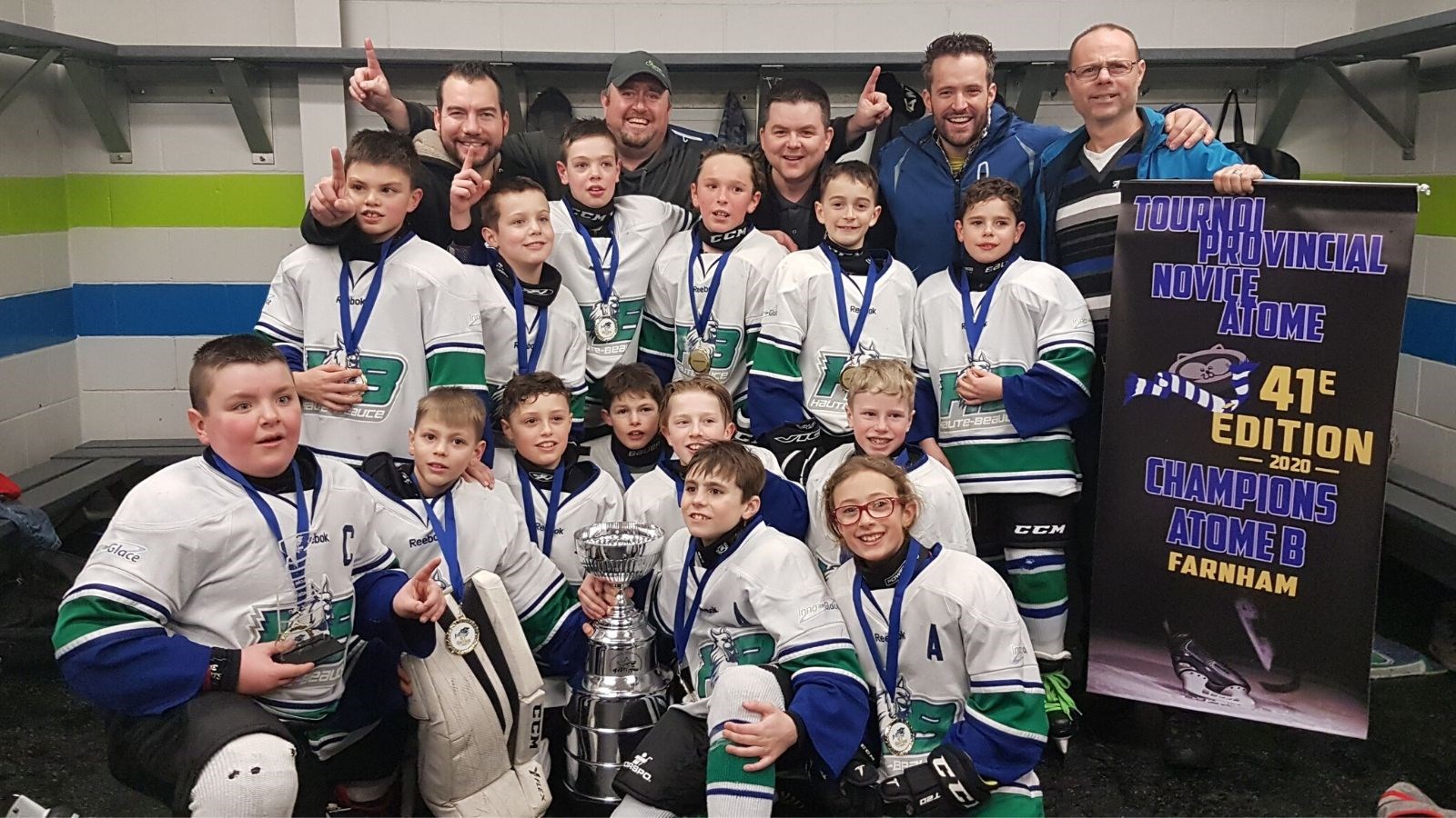 Victoire des Lynx de la Haute-Beauce au Tournoi novice-atome de Farnham