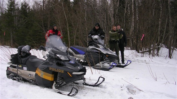 Les policiers ont procédé à plusieurs inspections de motoneige. 