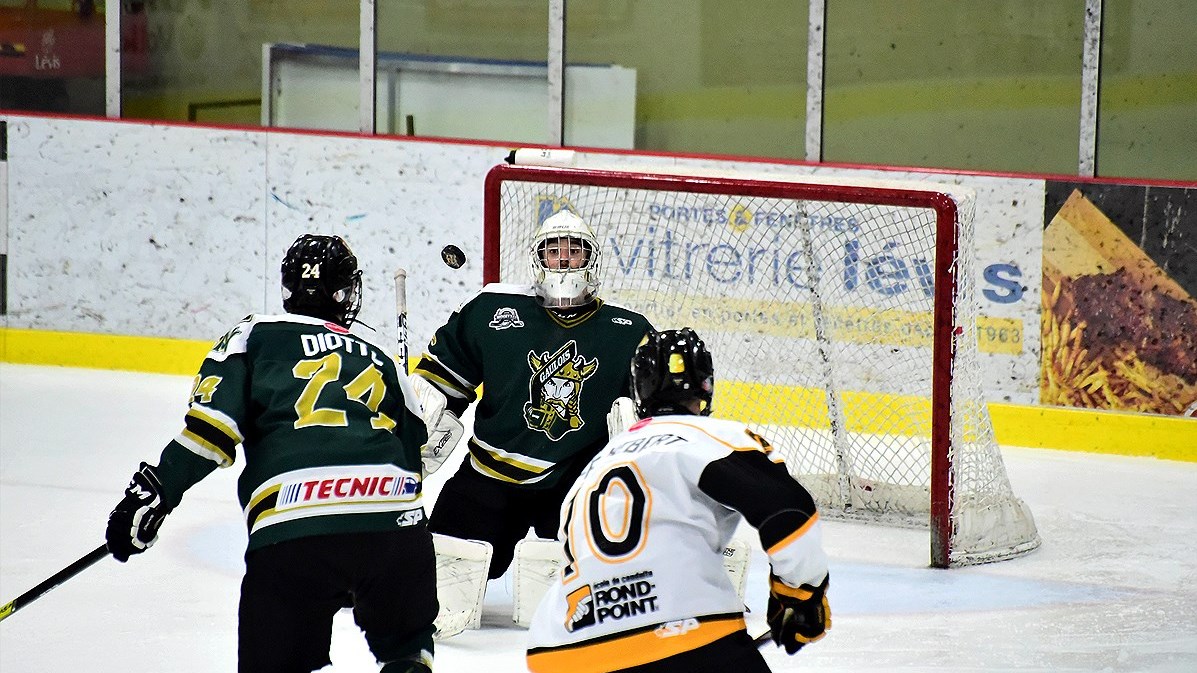 Une deuxième victoire pour les Chevaliers de Lévis