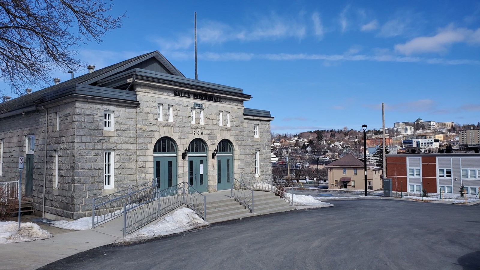 Ville de Saint-Georges fermerait tous ses édifices publics