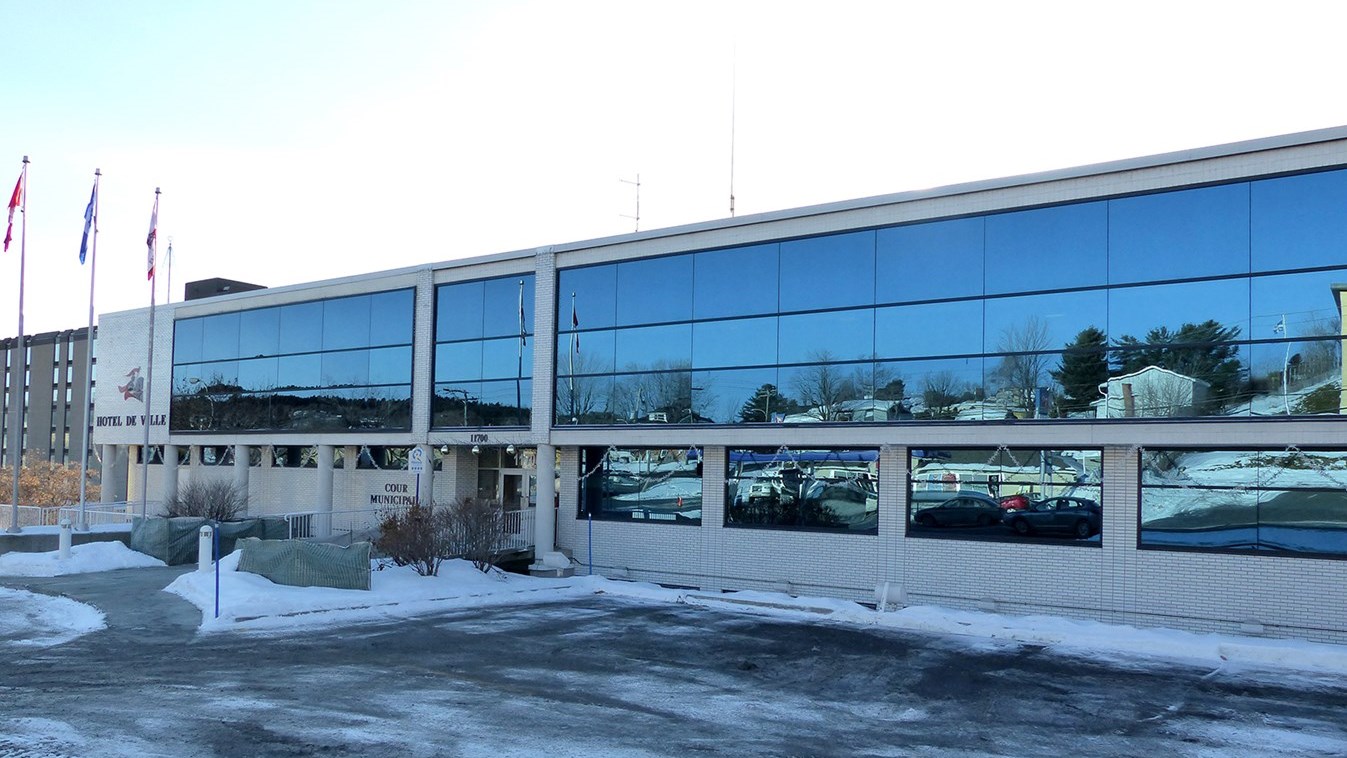 COVID-19 : Saint-Georges limite l'accès à ses bâtiments administratifs