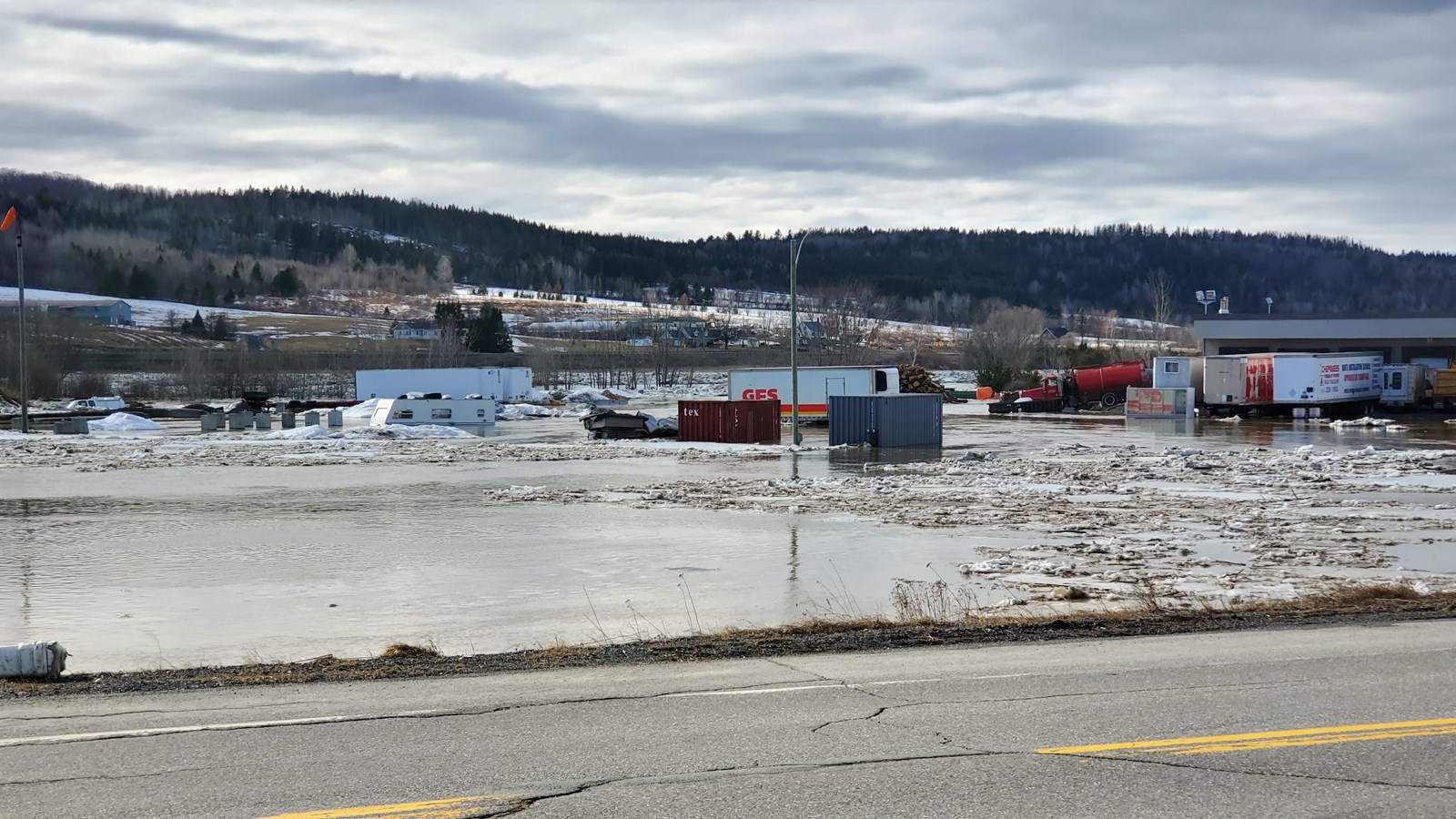 Entrepôt Gagnon électrique à Notre-Dame-des-Pins