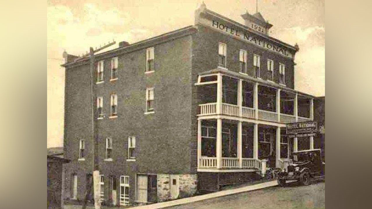 LE FAMEUX HÔTEL NATIONAL DE LA DEUXIÈME AVENUE