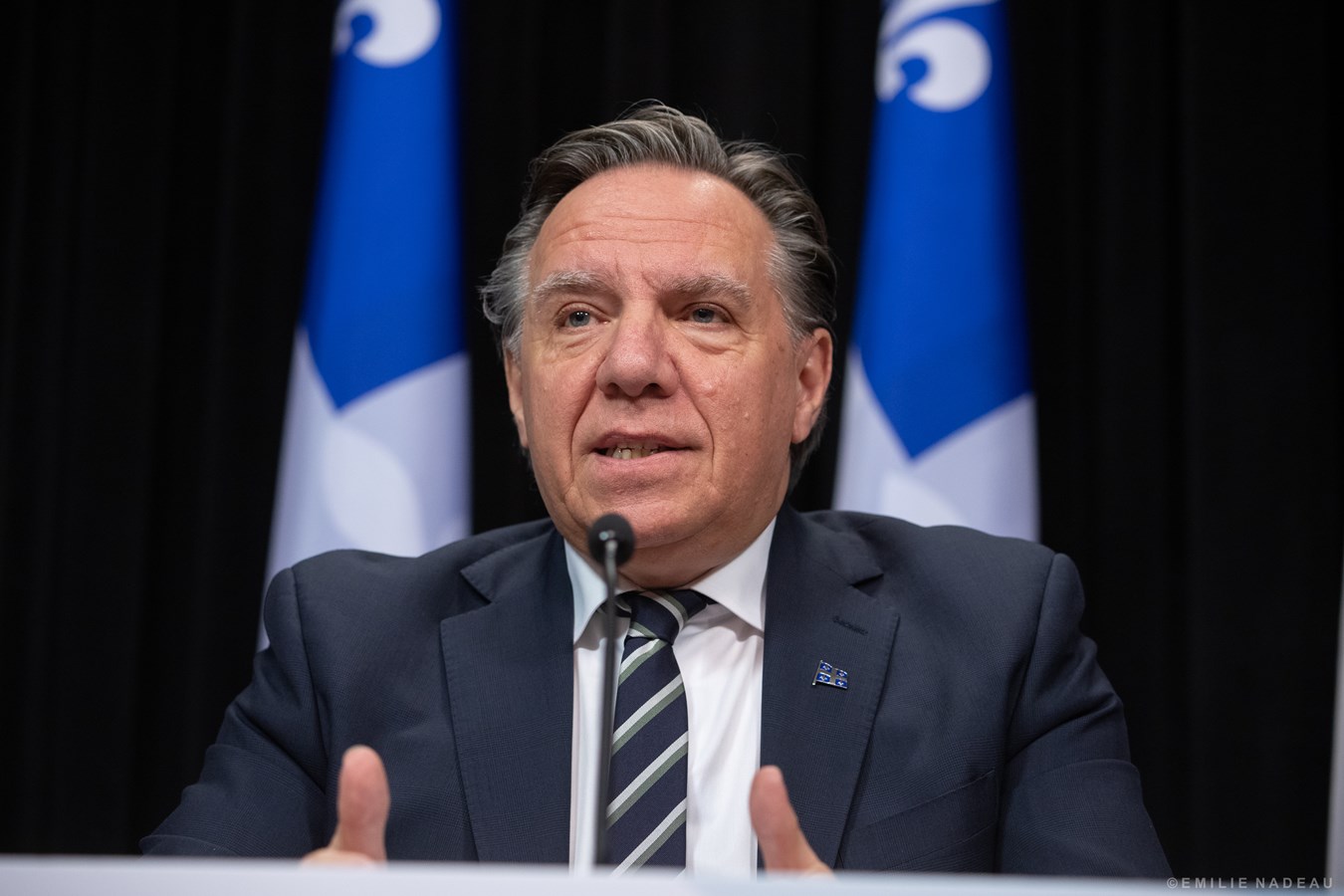 Écoles, économie et régions : François Legault vise une réouverture graduelle