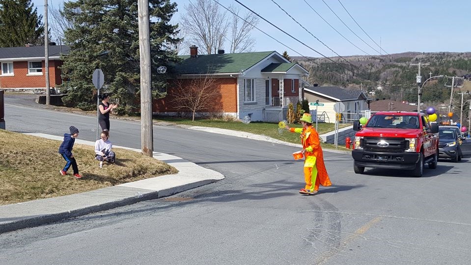 Beauceville anime les rues pour soutenir ses citoyens