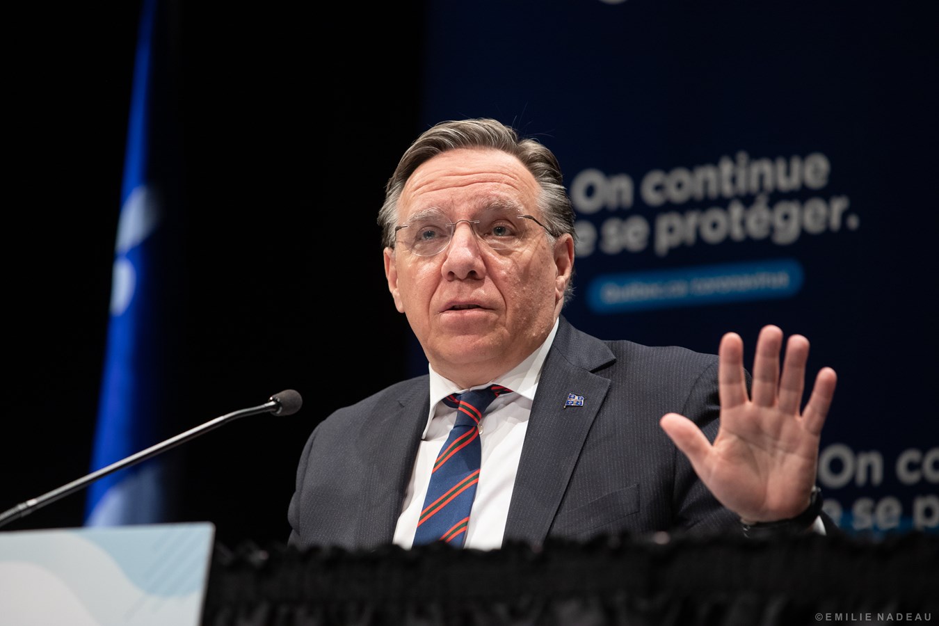 Legault invite les jeunes à suivre une formation pour travailler dans le milieu de la santé