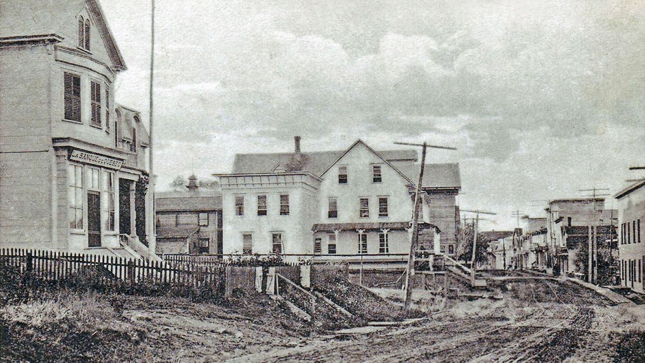 L'HÔTEL MURTHA HOUSE DES DÉBUTS DU SIÈCLE DERNIER