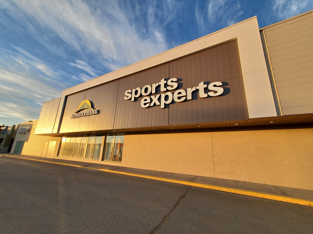 Sport expert atmosphere carrefour st-georges