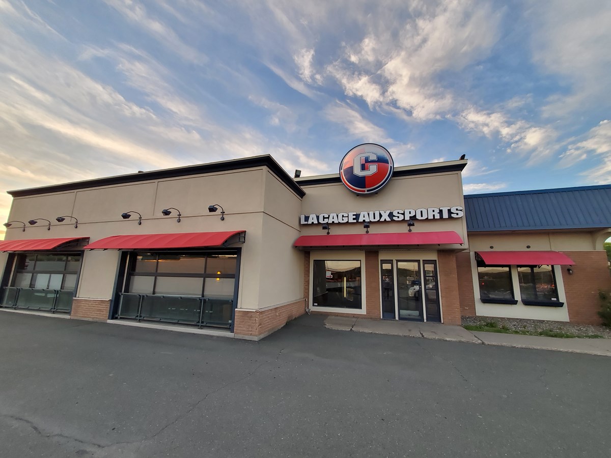 Cage aux sports