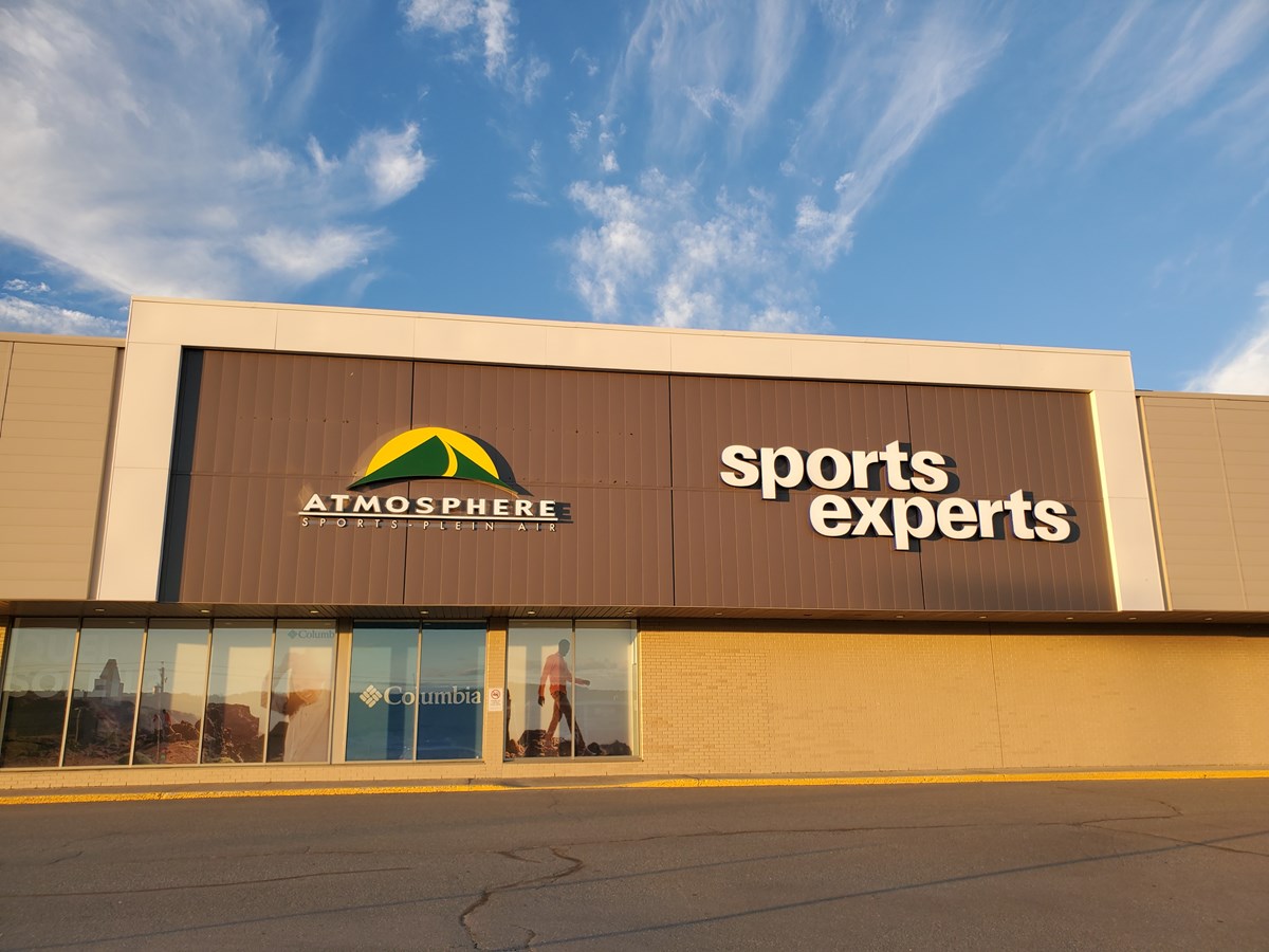 Sport expert atmosphere carrefour st-georges