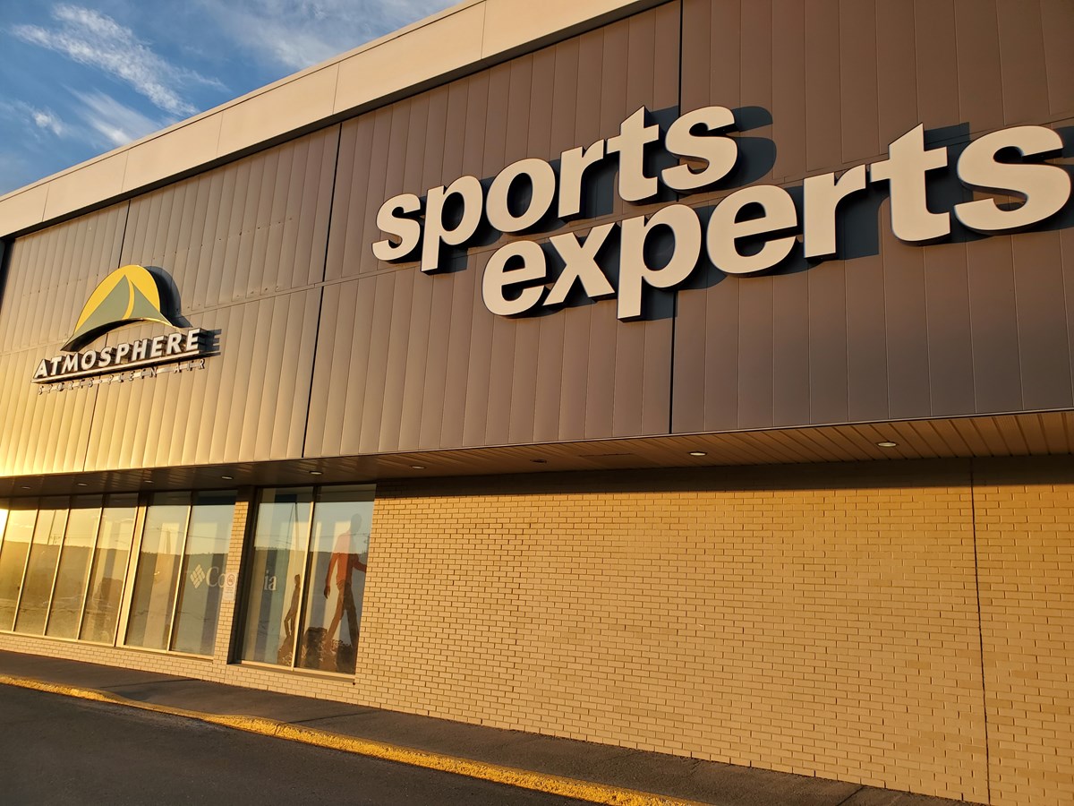 Sport expert atmosphere carrefour st-georges