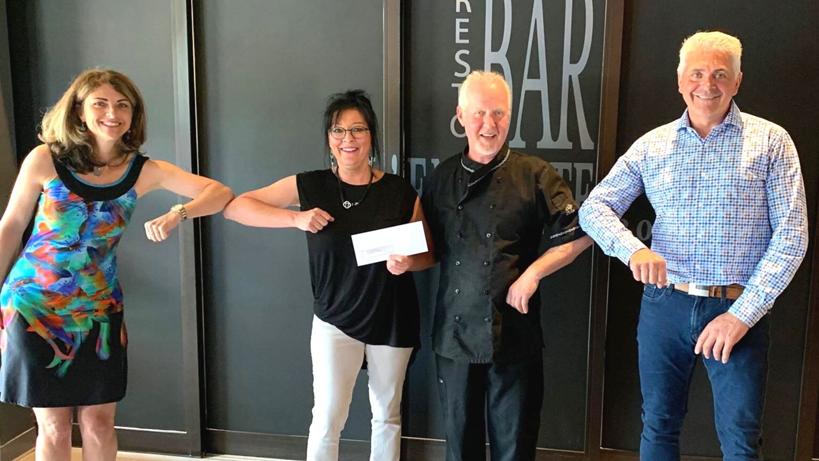Restaurant Normandie : Caroline Poulin, Nancy Boucher, Markis Fortin et Yvan Poulin.
