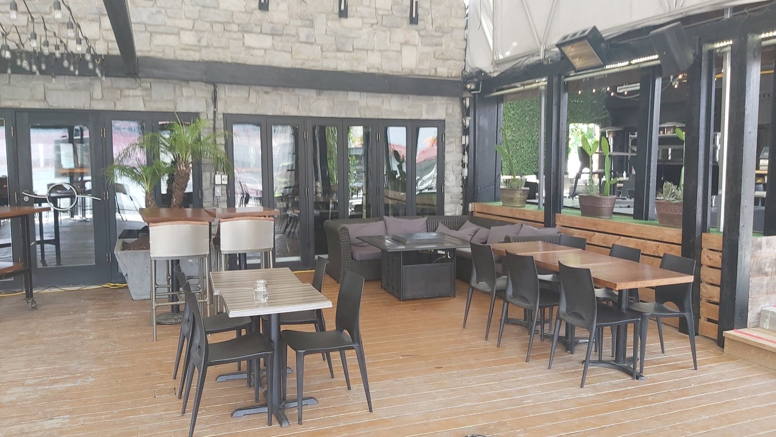 Une plus grande terrasse pour le Shaker de Saint-Georges