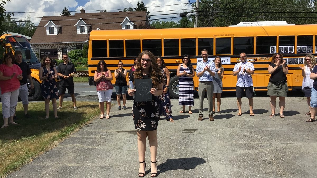 Une tournée en autobus pour souligner la fin de l’année