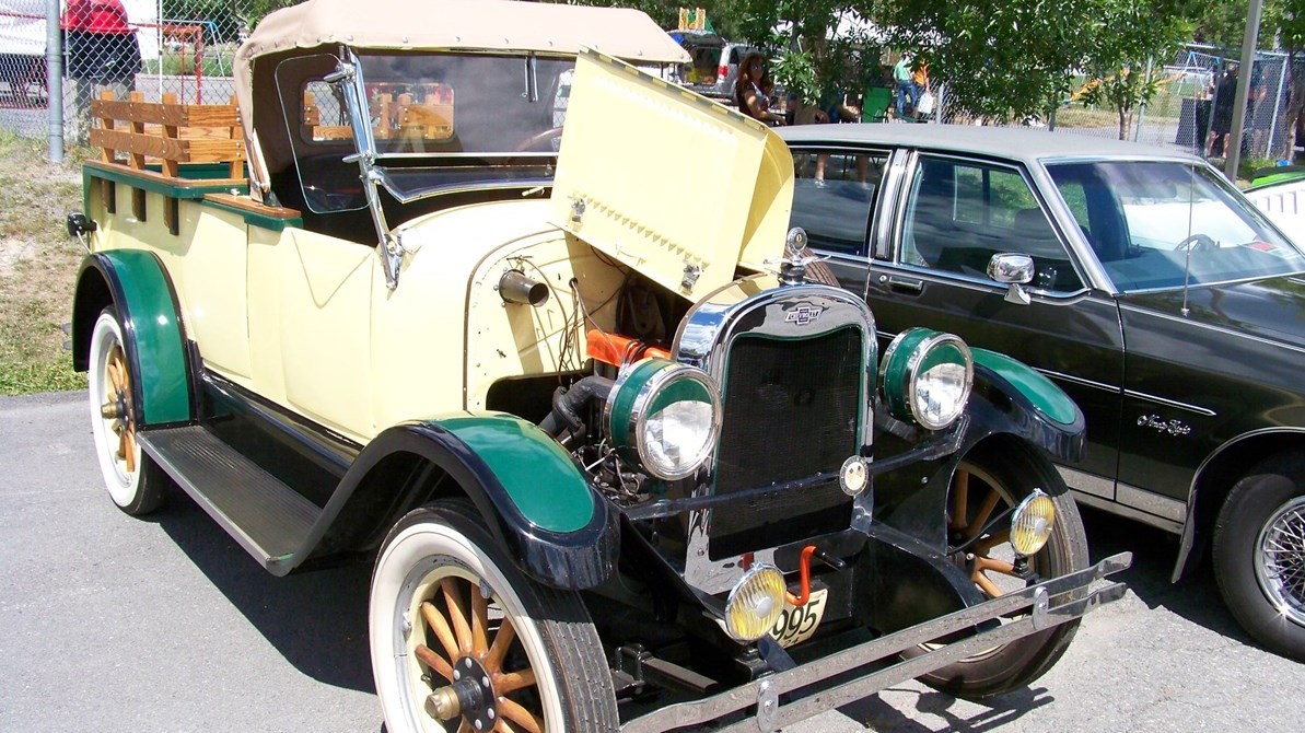 La sixième Expo Auto de Saint-Côme connait un franc succès