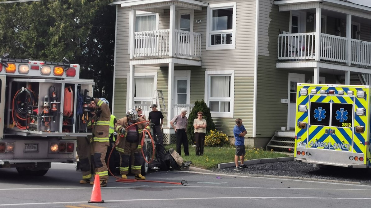 Deux véhicules impliqués dans une collision sur le boulevard Dionne à Saint-Georges
