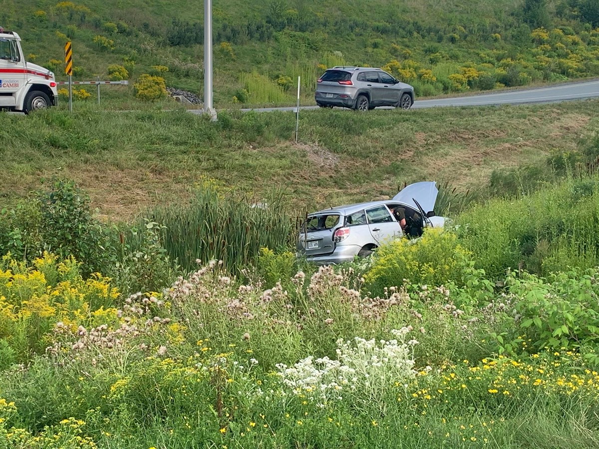 Deux voitures impliquées dans un accident à Notre-Dame-des-Pins