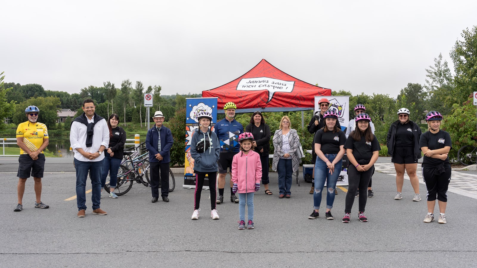 Une balade à vélo pour sensibiliser au port du casque