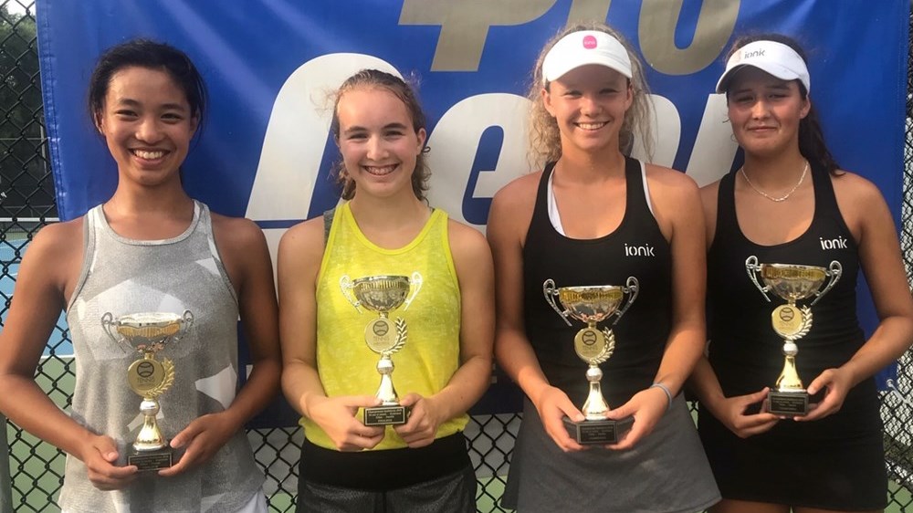 Finalistes et championnes provinciales du double