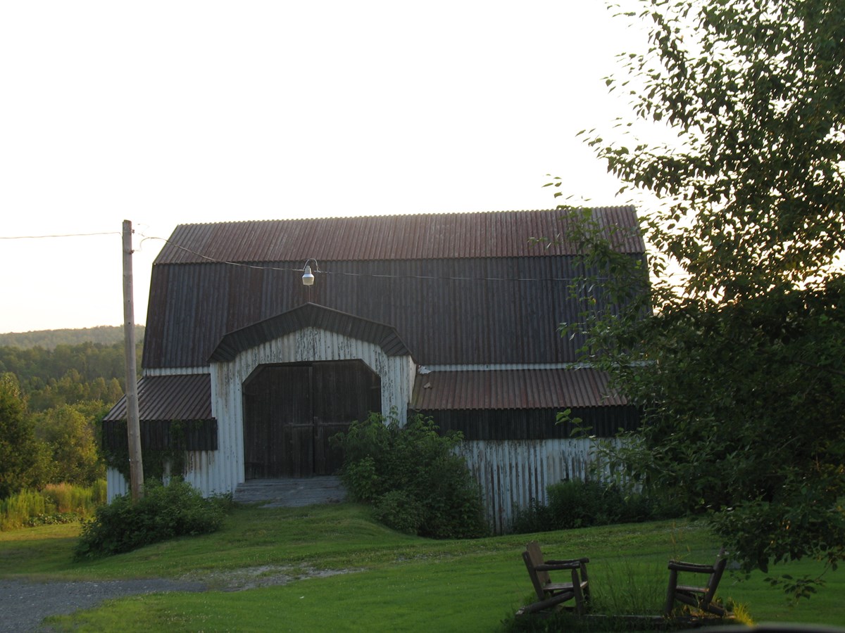 Galerie 1: As-tu vu la belle grange?