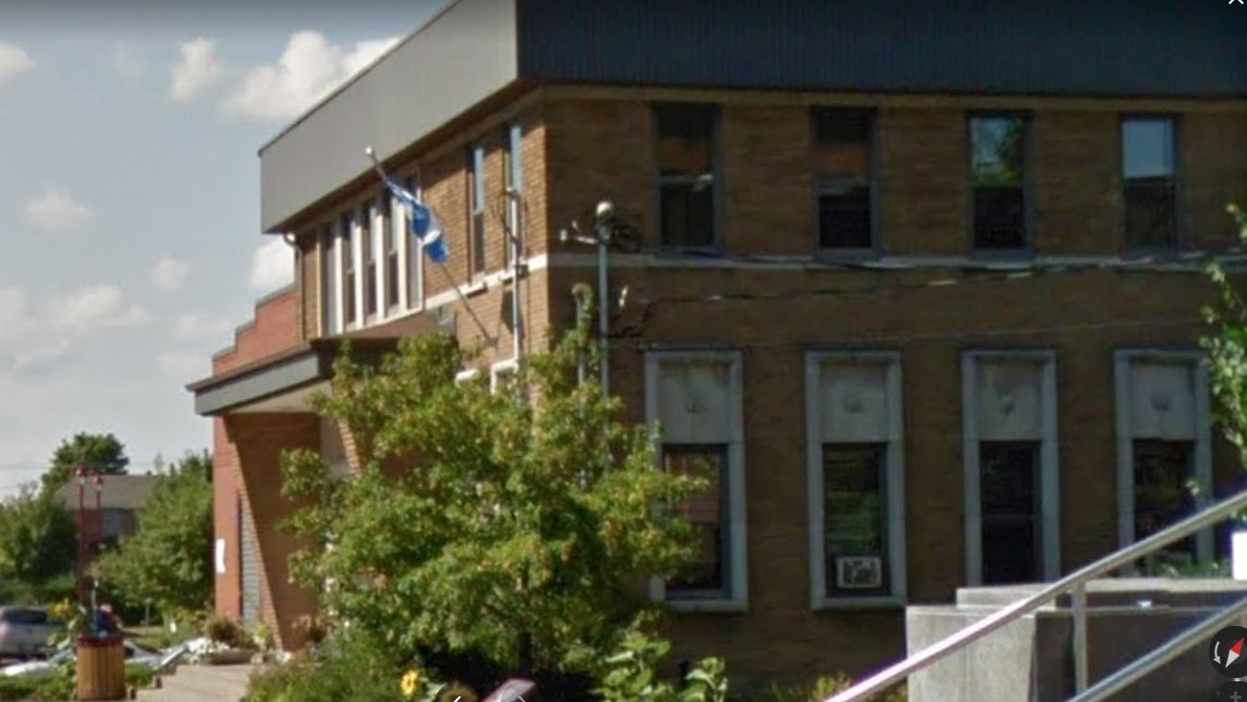 Deux cas de COVID-19 confirmés à l'école Maribel