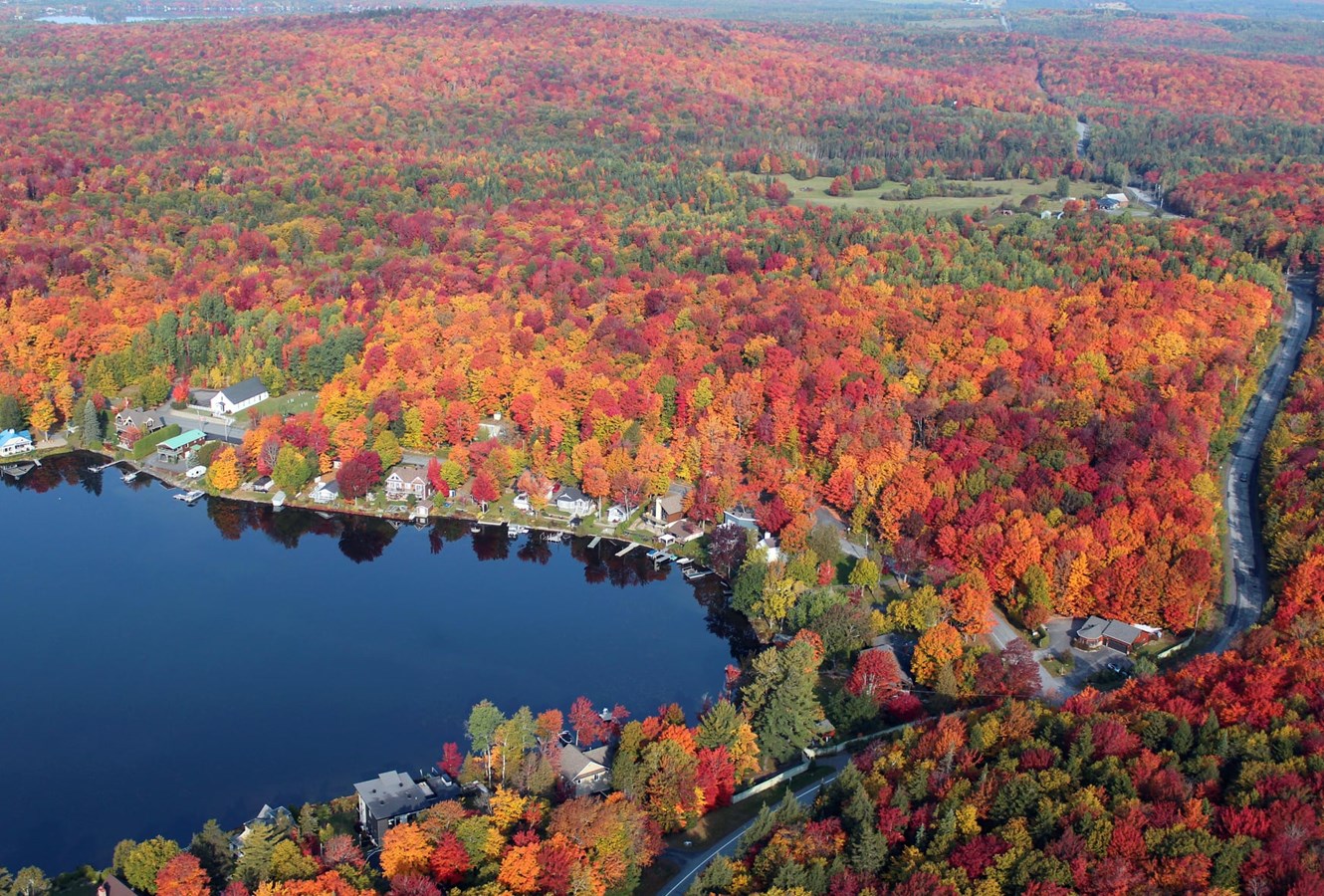 Vue aérienne du Lac Poulin.