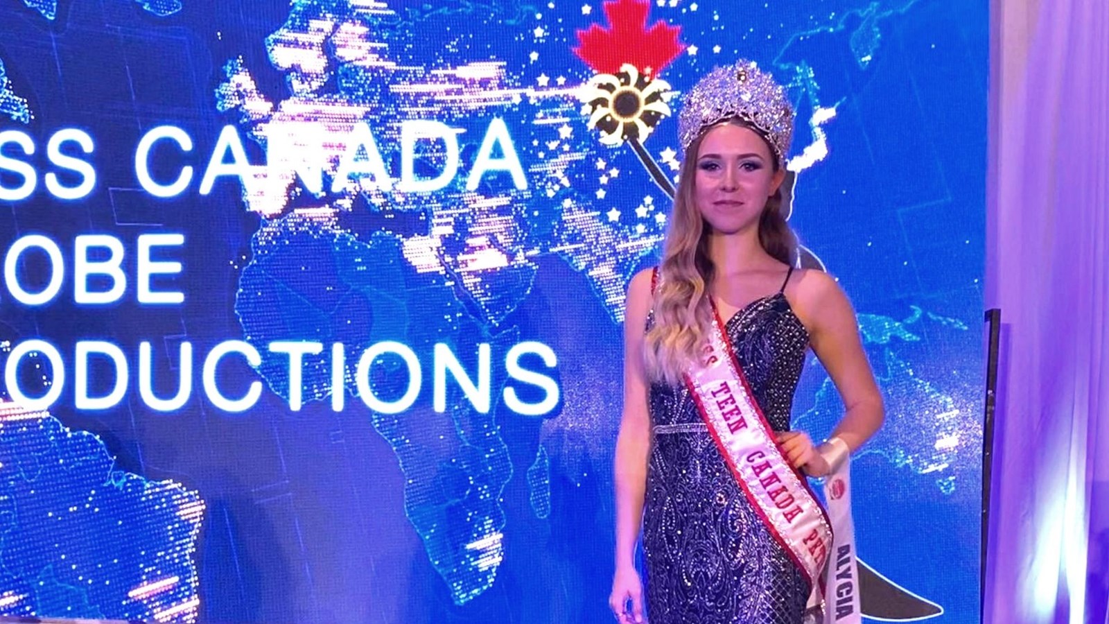 La Georgienne Alycia Blais couronnée au Miss Teen Canada Globe 2020 Petite