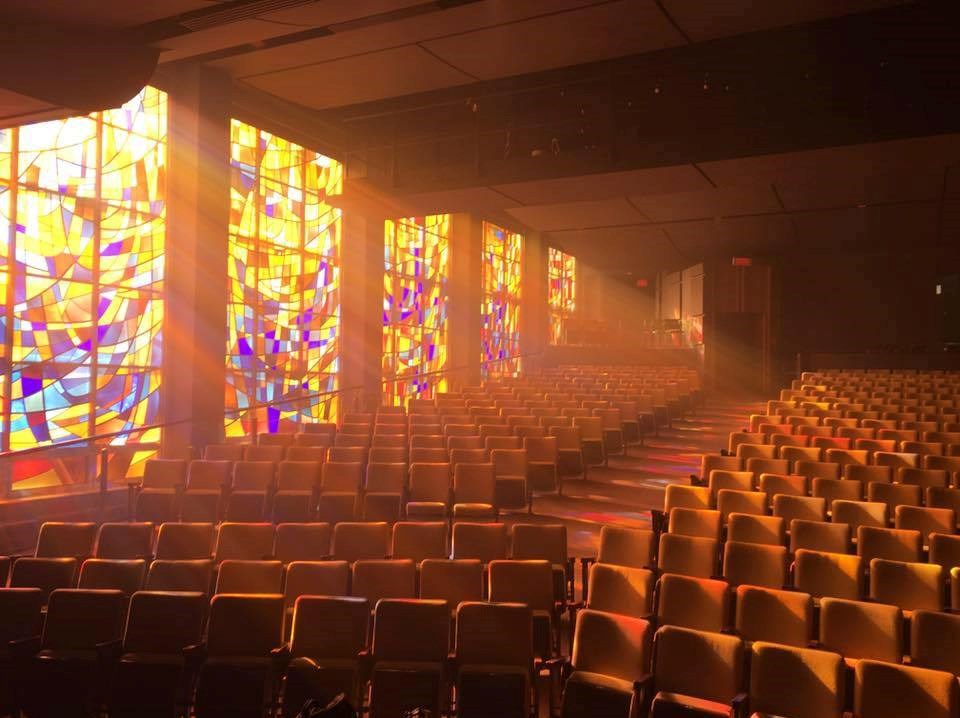 Les Amants de la scène veulent toujours une nouvelle salle de spectacle