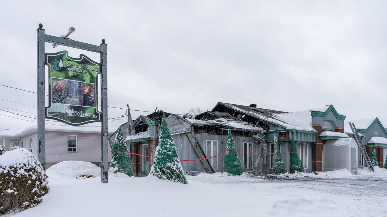 Trois alertes pour éteindre un feu de bâtiment à Saint-Prosper
