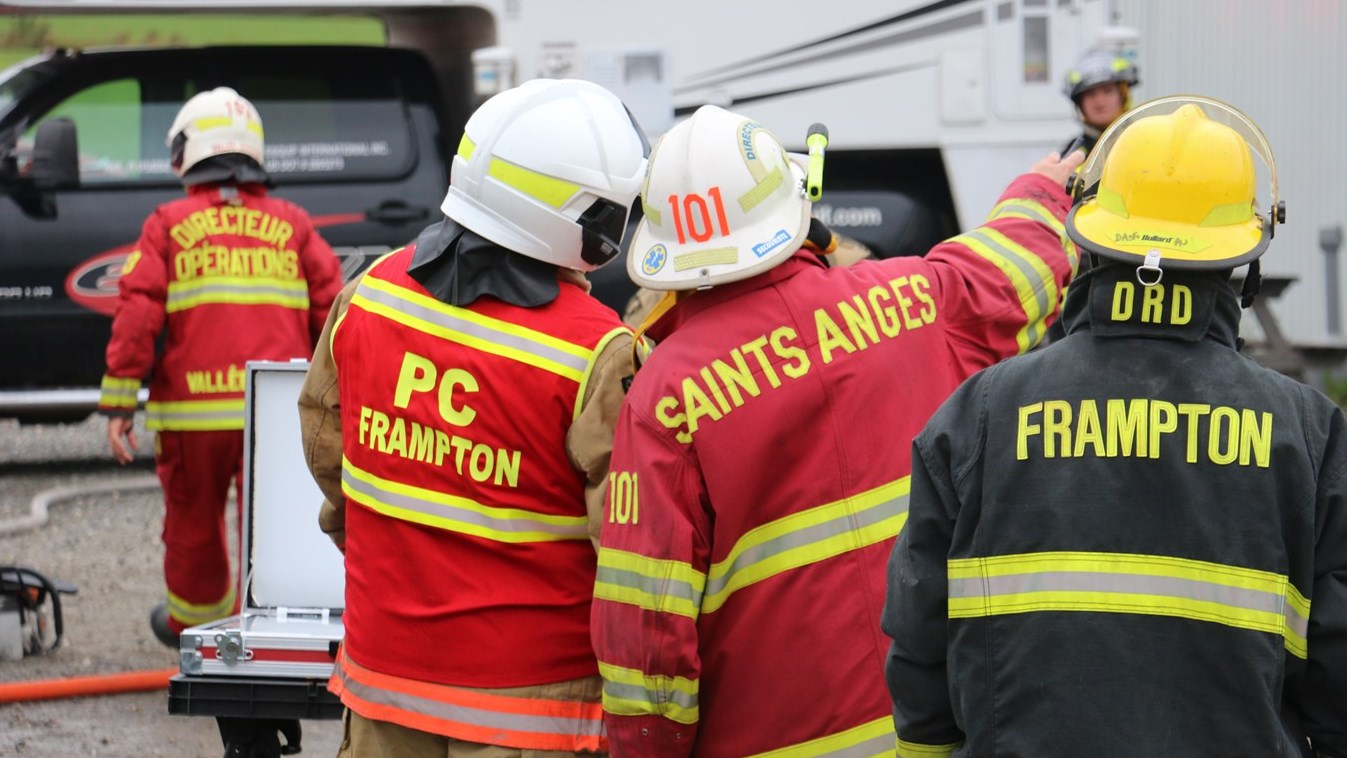 Un incendie à une industrie de Frampton