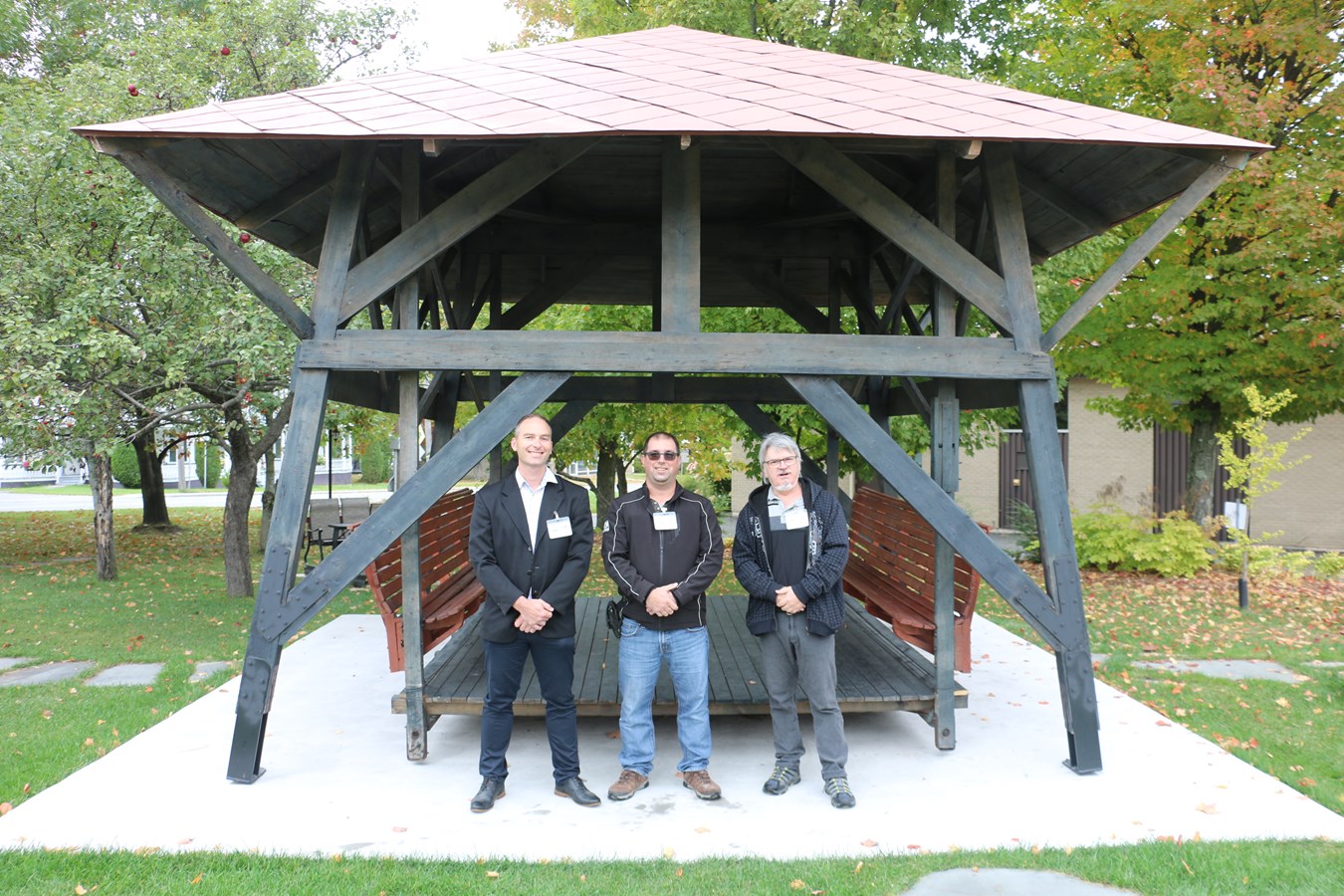 Inauguration de la balançoire des soeurs à Saint-Éphrem
